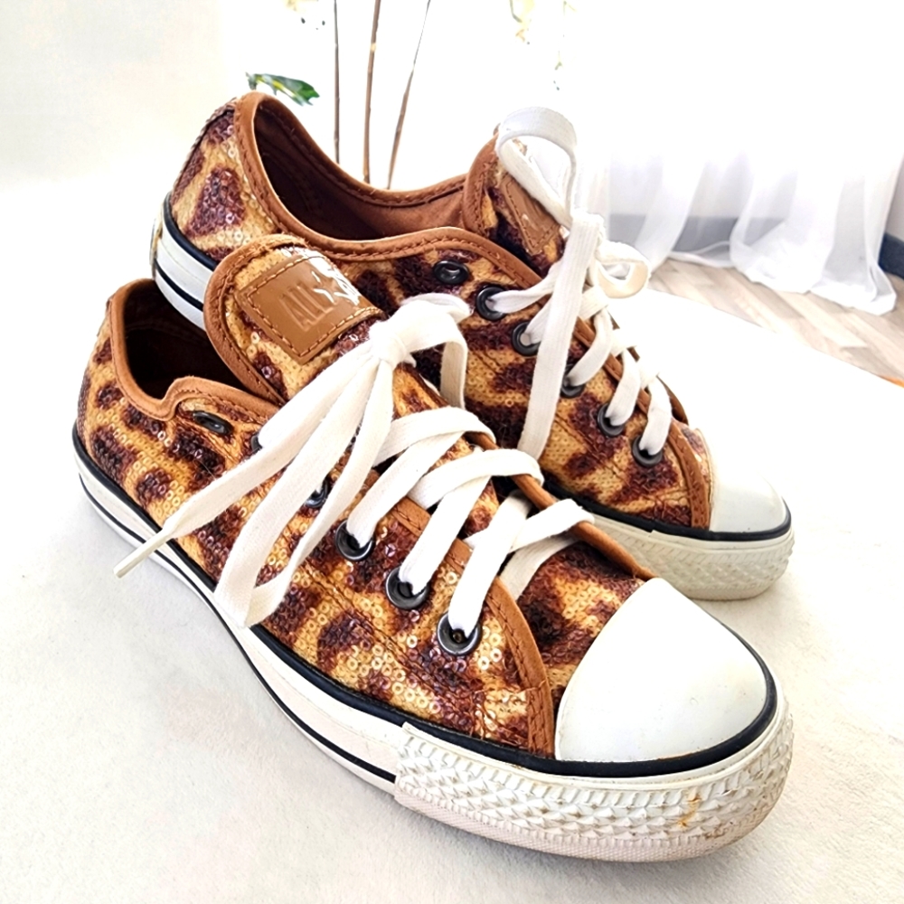 Converse sequin giraffe sneakers